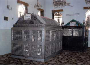 Imam_Al_Juneid_grave